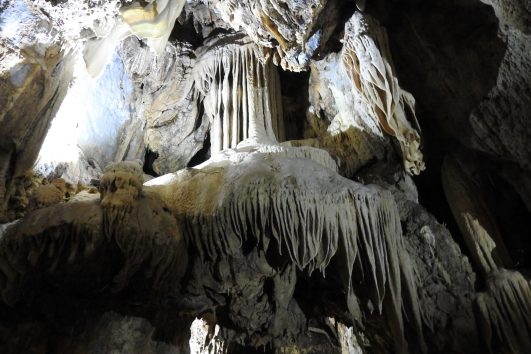 Greek Caves Tours